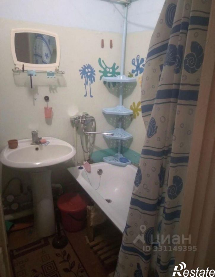3-комн квартира Парковый мкр, 16,  д. 16