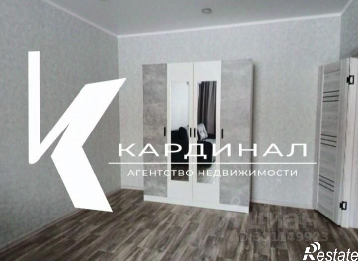 1-комн квартира Степной мкр, 10,  д. 10