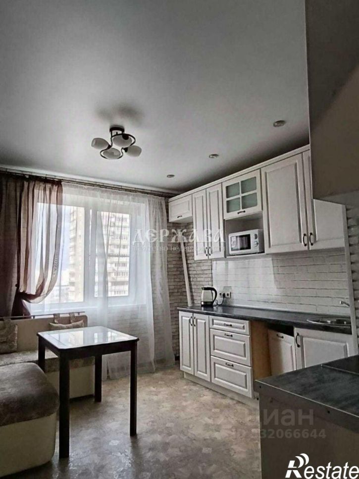 3-комн квартира мкр Жукова, 51,  д. 51