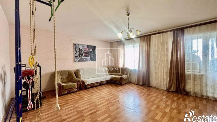 3-комн квартира Степной мкр, 9,  д. 9