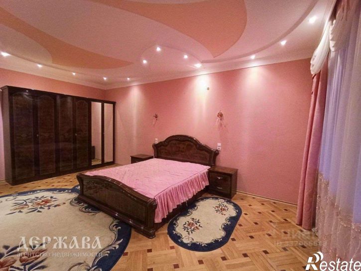 4-комн квартира Восточный мкр, 50,  д. 50