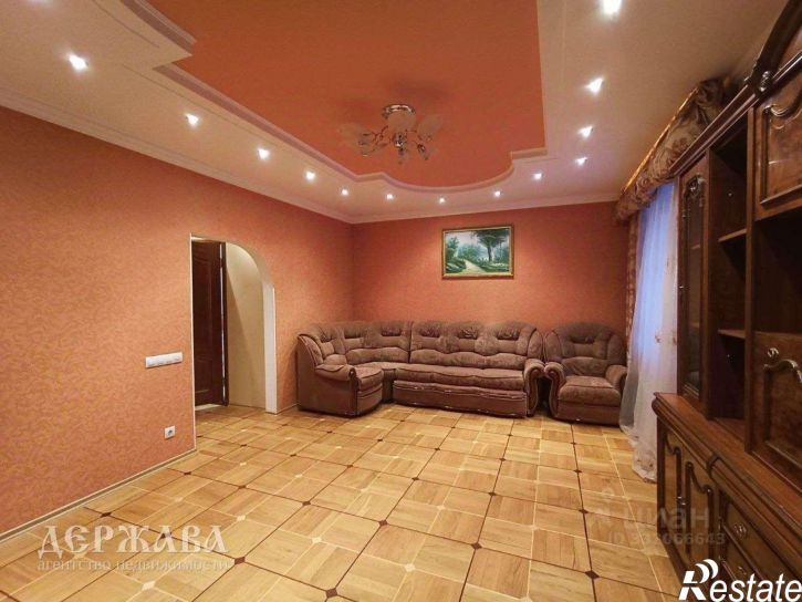 4-комн квартира Восточный мкр, 50,  д. 50