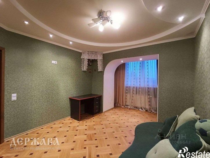 4-комн квартира Восточный мкр, 50,  д. 50