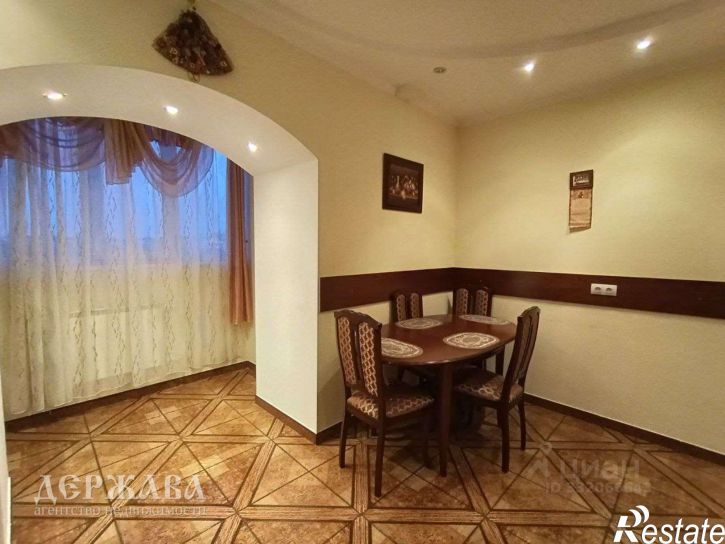 4-комн квартира Восточный мкр, 50,  д. 50