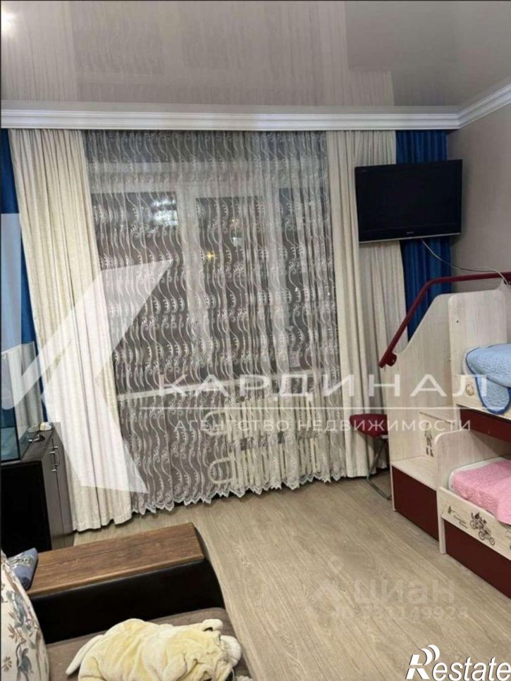 3-комн квартира мкр Лебединец, 26,  д. 26