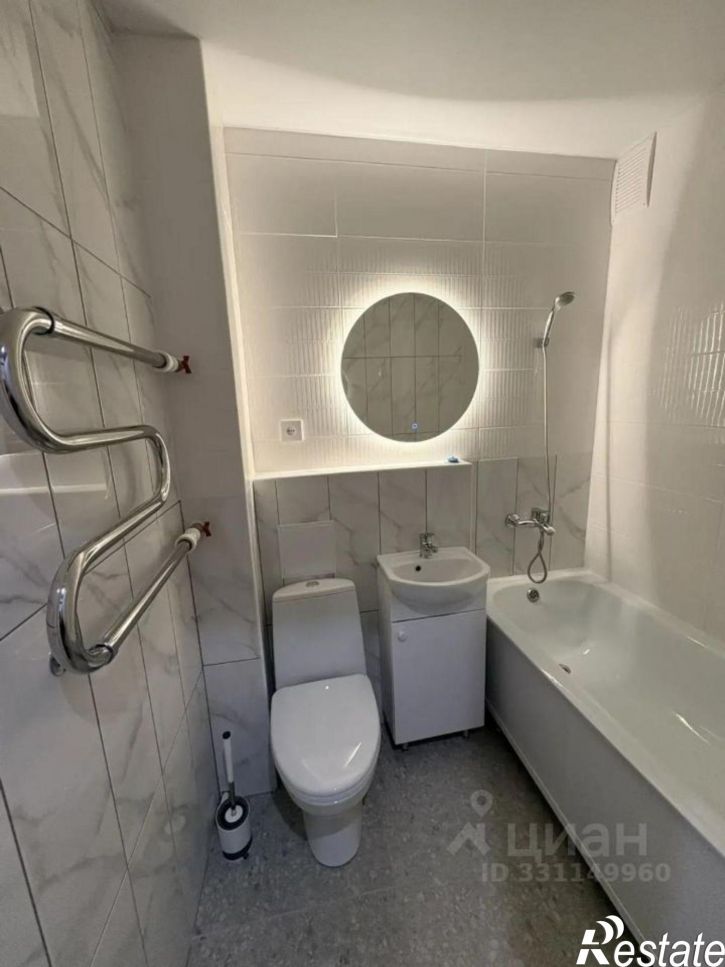 1-комн квартира мкр Лебединец, 26,  д. 26
