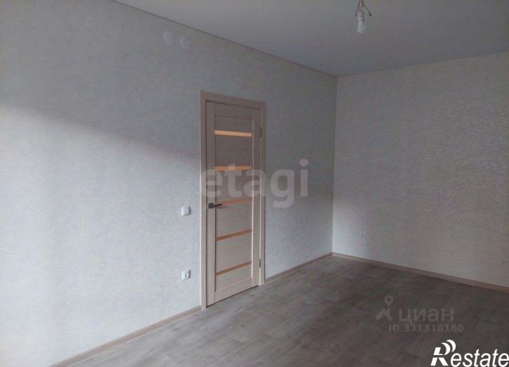 1-комн квартира мкр Космос, 11,  д. 11