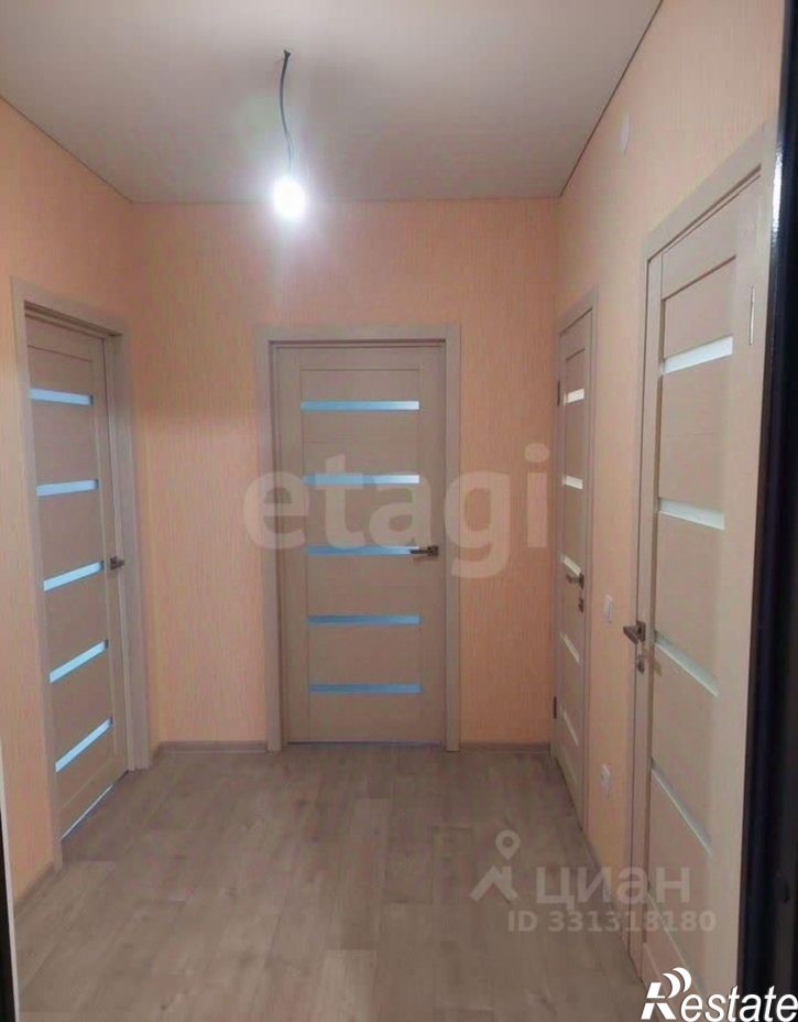 1-комн квартира мкр Космос, 11,  д. 11
