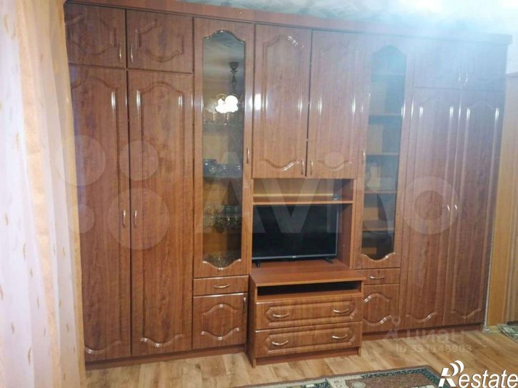 2-комн квартира мкр Макаренко, 1,  д. 1