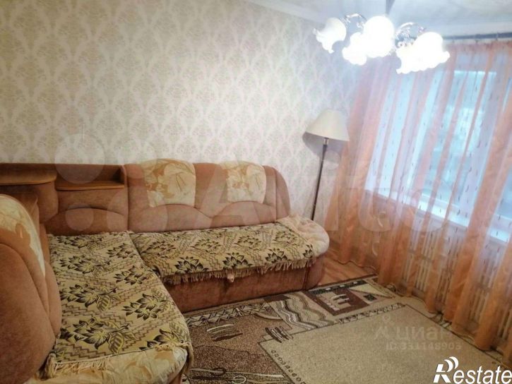 2-комн квартира мкр Макаренко, 1,  д. 1