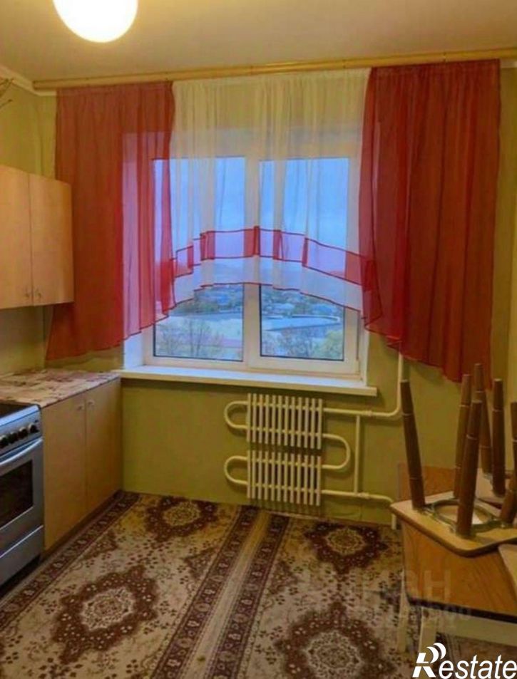 2-комн квартира мкр Конева, 15а,  д. 15а