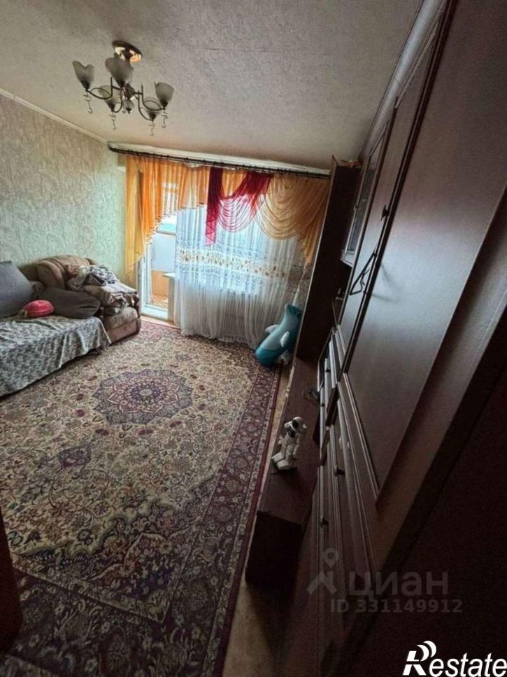 3-комн квартира ул Хмелева, 1,  д. 1