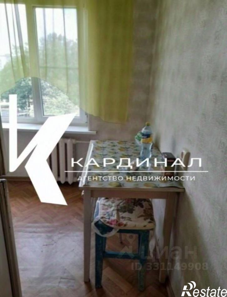 1-комн квартира мкр Приборостроитель, 12,  д. 12