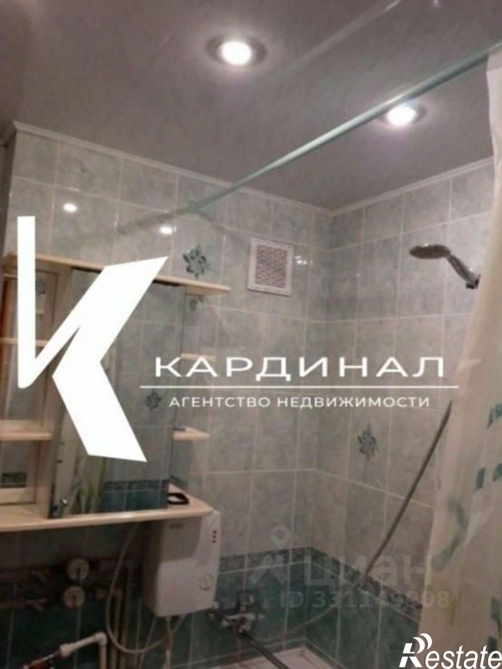 1-комн квартира мкр Приборостроитель, 12,  д. 12