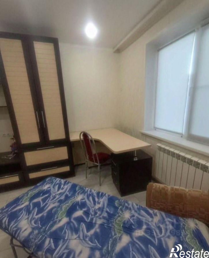 2-комн квартира мкр Макаренко, 12,  д. 12