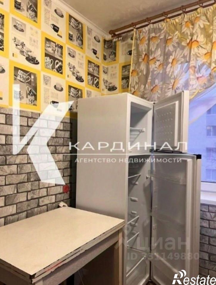 2-комн квартира Парковый мкр, 11,  д. 11