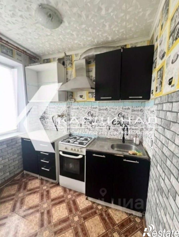2-комн квартира Парковый мкр, 11,  д. 11