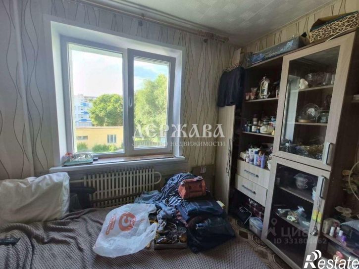 4-комн квартира мкр Молодогвардеец, 11,  д. 11