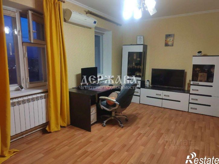 2-комн квартира мкр Дубрава квартал 1, 18,  д. 18