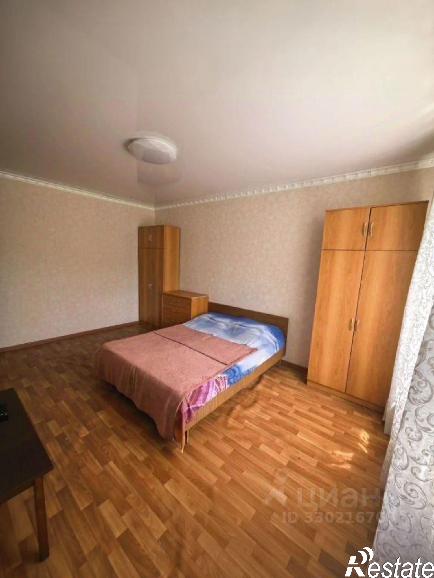 Сдать квартиру за 18 000 рублей на мкр Космос, 1б