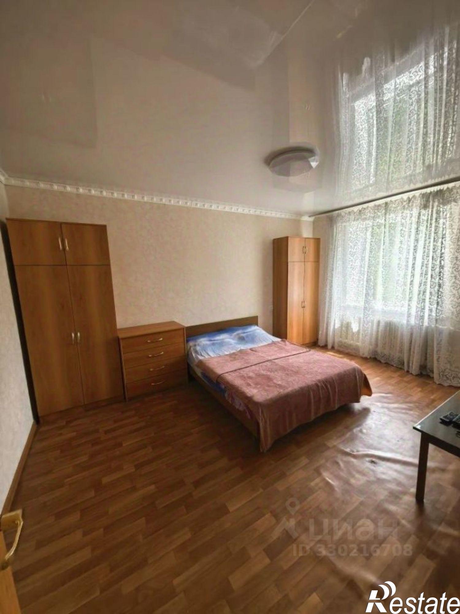 Сдать квартиру за 18 000 рублей на мкр Космос, 1б