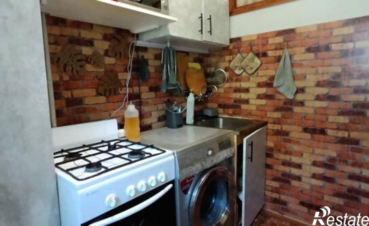 2-комн квартира мкр Лебединец, 20,  д. 20