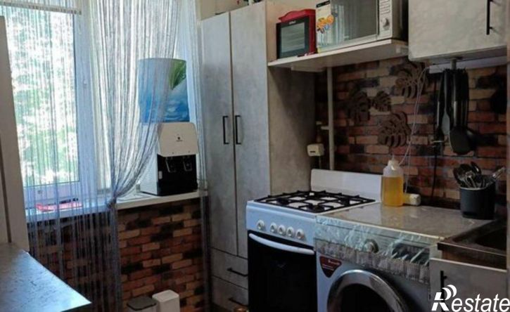 2-комн квартира мкр Лебединец, 20,  д. 20
