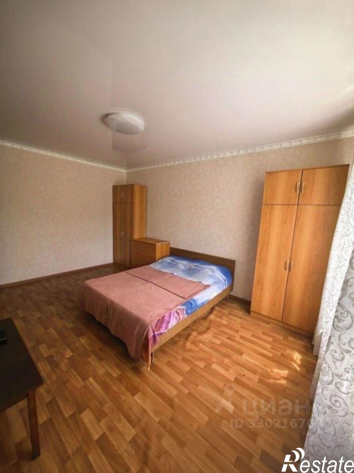 1-комн квартира мкр Космос, 1б,  д. 1б
