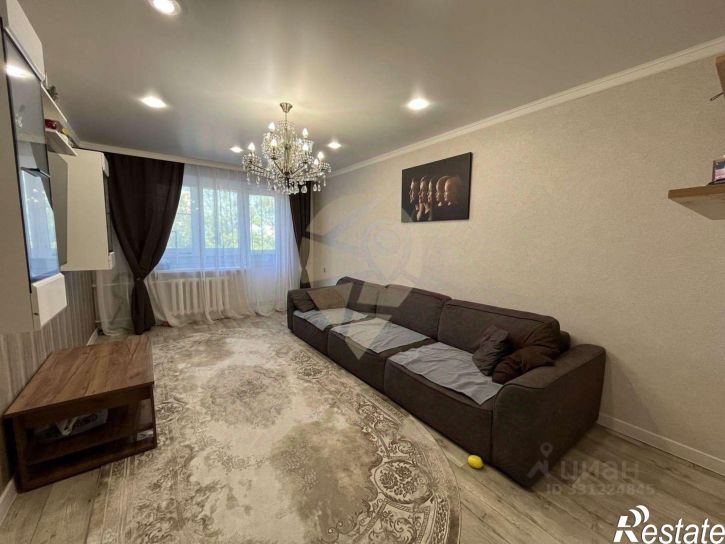 3-комн квартира мкр Заречье, 6,  д. 6