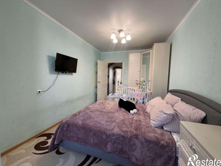 3-комн квартира мкр Заречье, 6,  д. 6