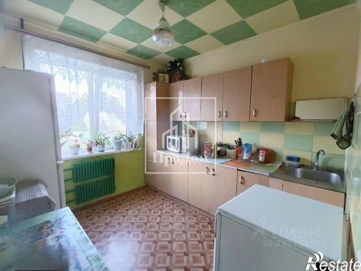 4-комн квартира Лесной мкр, 15,  д. 15