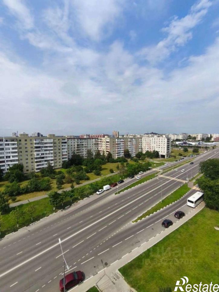 2-комн квартира мкр Макаренко, 6,  д. 6