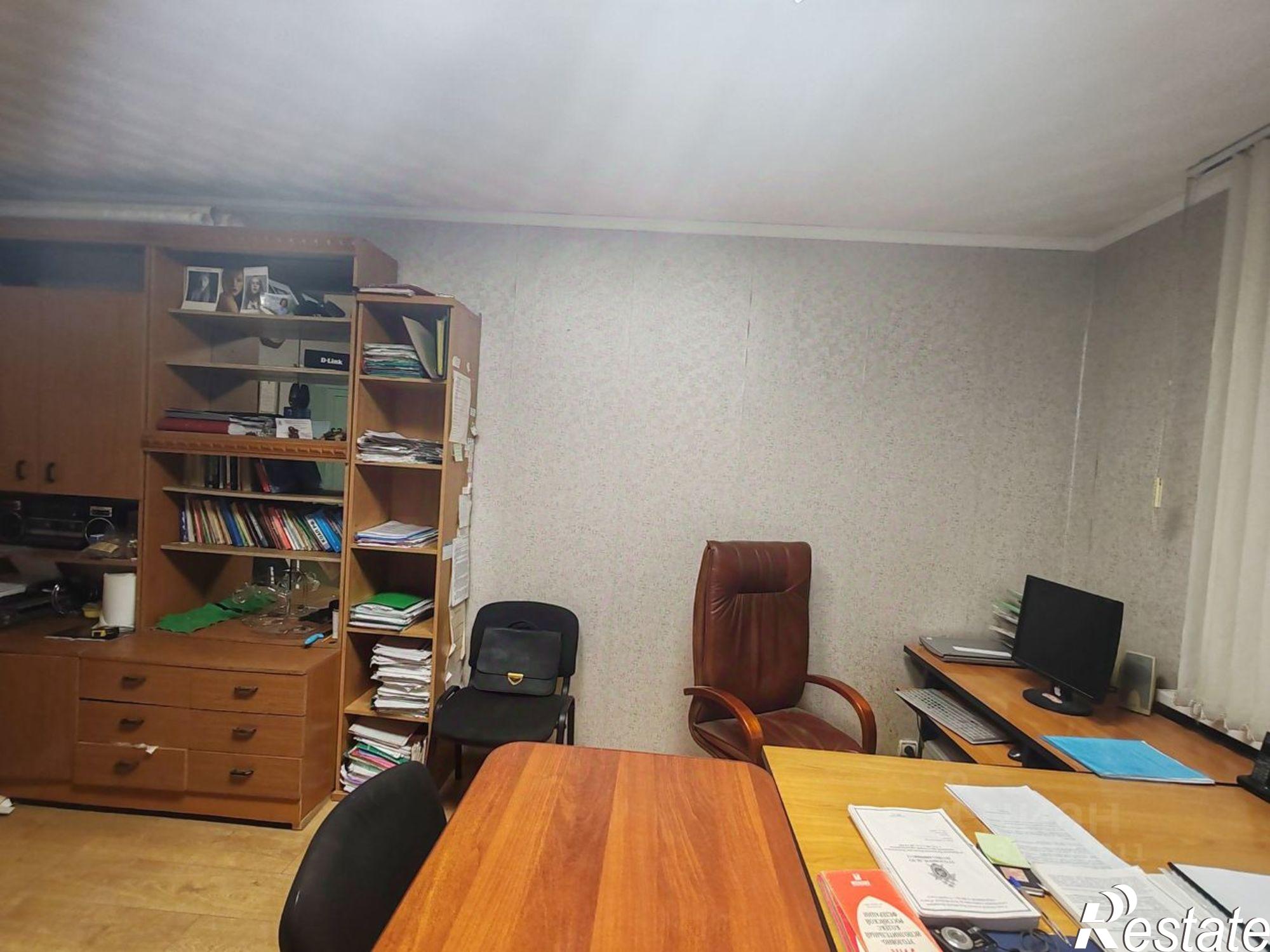 Сдать офис, помещение под офис за 25 561 рублей на Восточный мкр, 6
