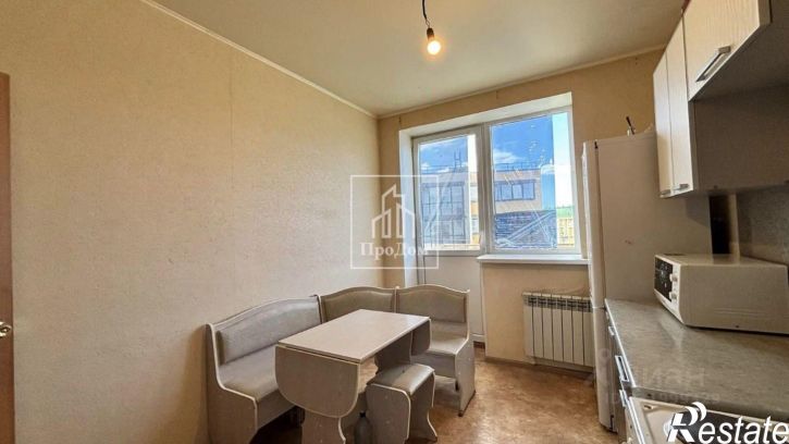 1-комн квартира мкр Заречье, 12,  д. 12