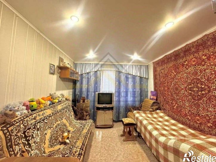 1-комн квартира мкр Горняк, 18,  д. 18