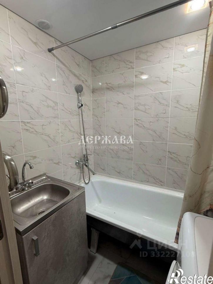 1-комн квартира мкр Макаренко, 22 1,  д. 22 1,  к. 1