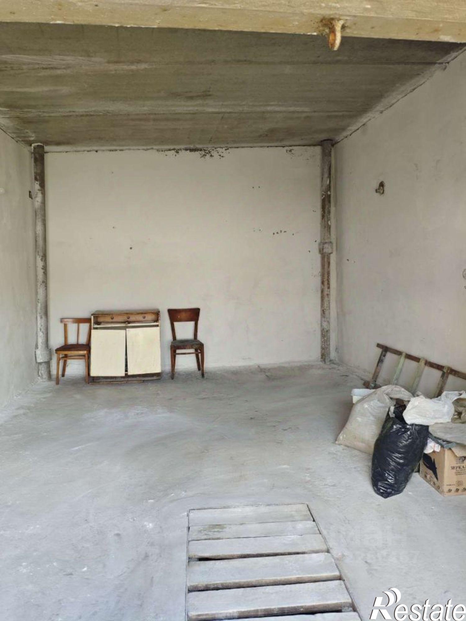 Купить гараж, место в паркинге за 335 016 рублей на Студенческий мкр, 20