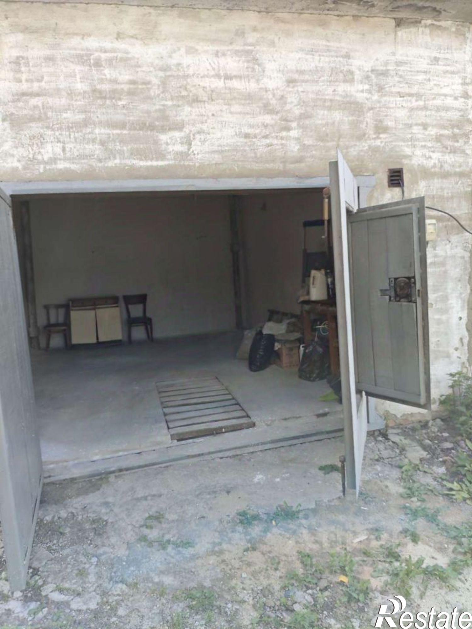 Купить гараж, место в паркинге за 335 016 рублей на Студенческий мкр, 20