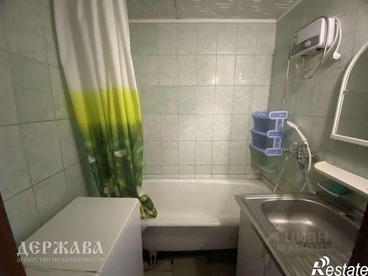 1-комн квартира мкр Макаренко, 33б,  д. 33б