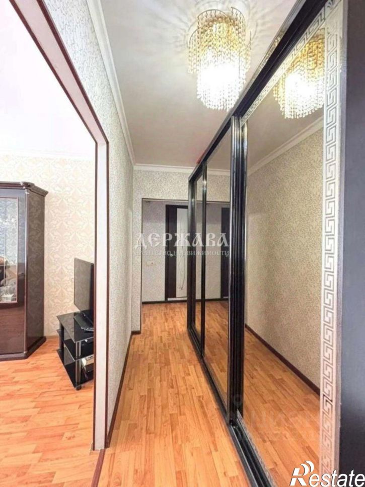 3-комн квартира Восточный мкр, 14,  д. 14