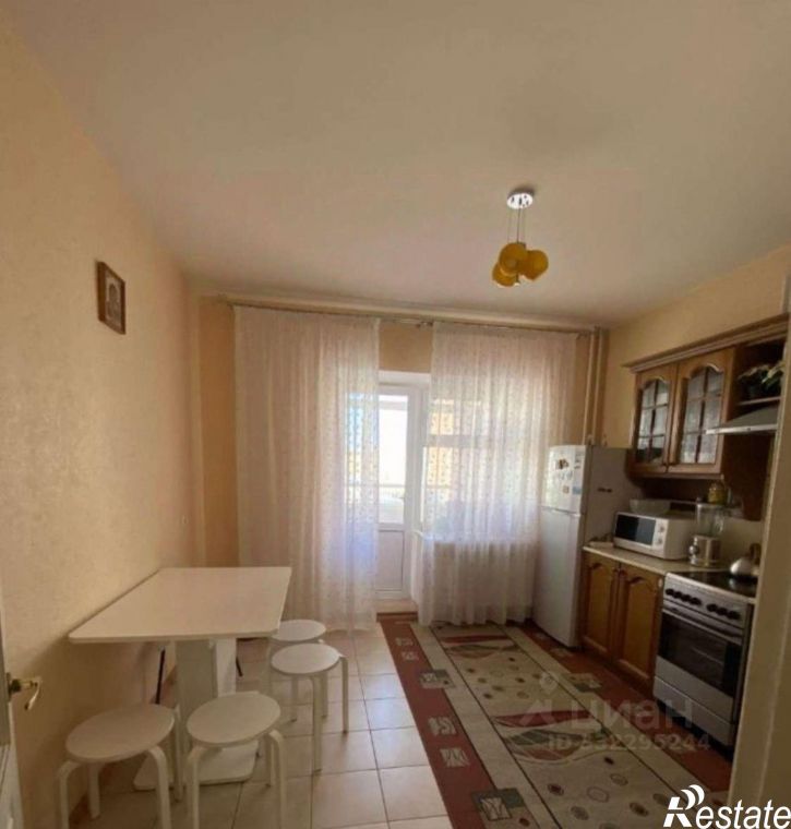 3-комн квартира Степной мкр, 34,  д. 34
