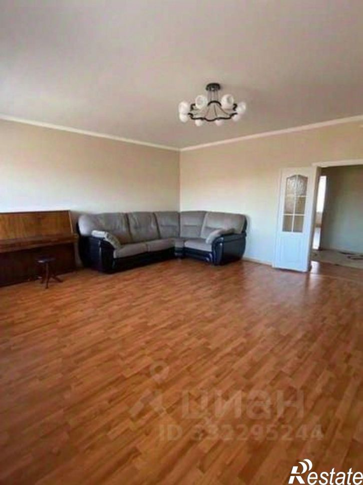 3-комн квартира Степной мкр, 34,  д. 34