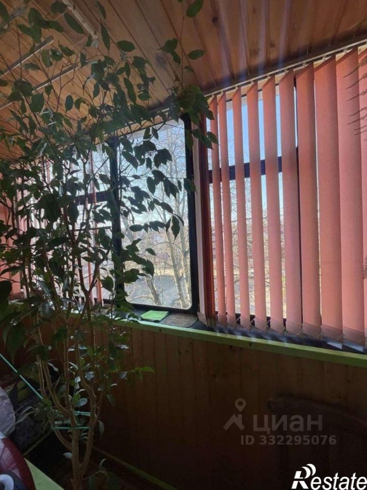 2-комн квартира мкр Лебединец, 19,  д. 19