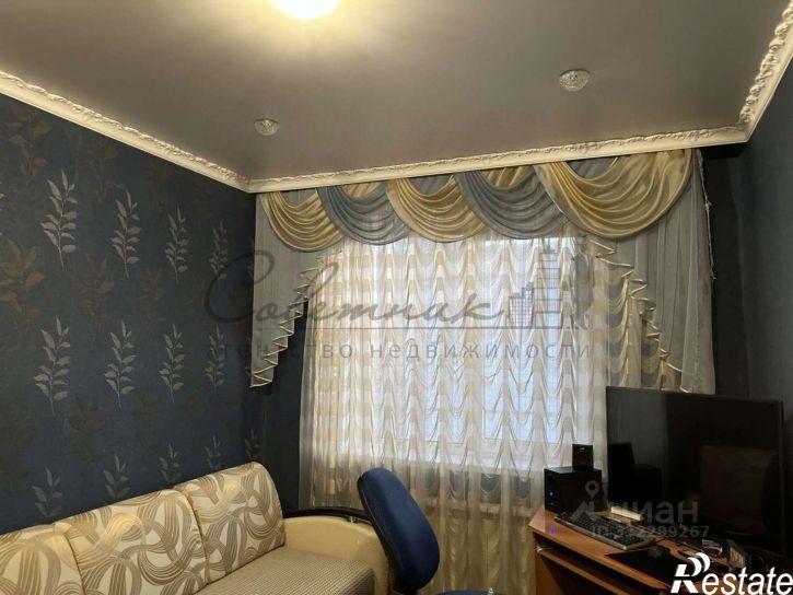 3-комн квартира мкр Королева, 8,  д. 8