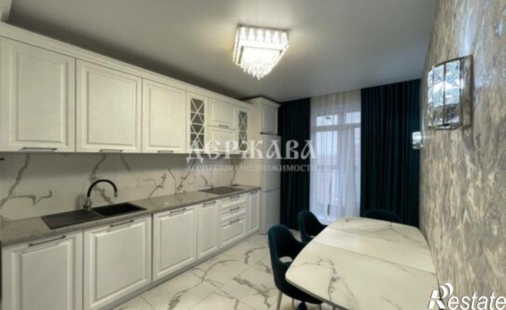 2-комн квартира микрорайон Садовые Кварталы, 1