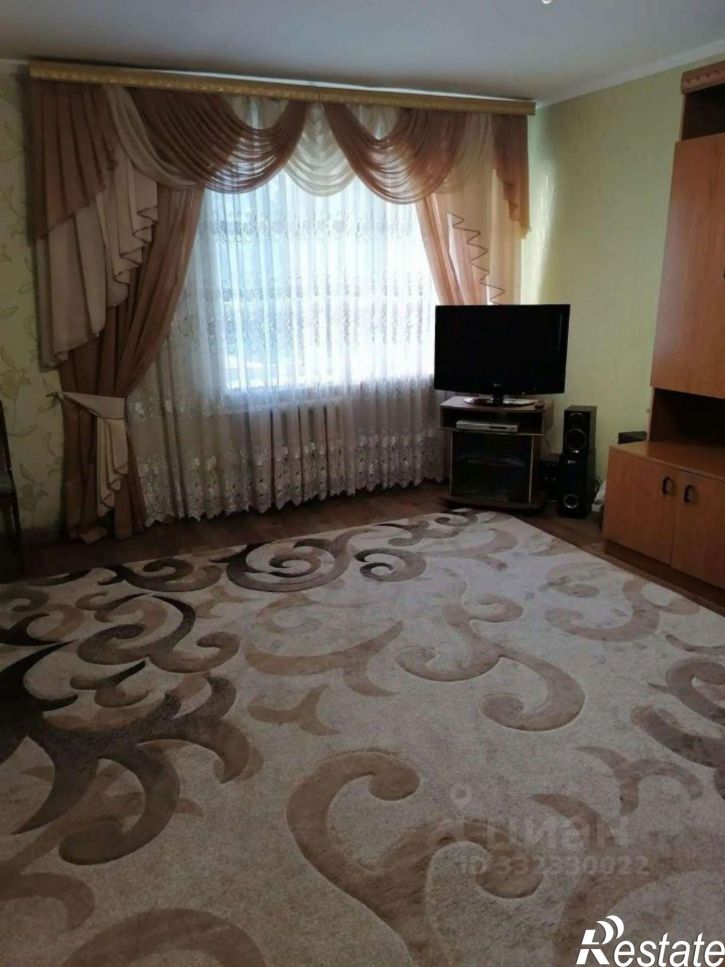 1-комн квартира мкр Приборостроитель, 11,  д. 11