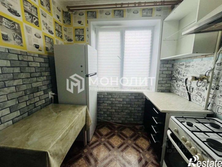 2-комн квартира Парковый мкр, 11,  д. 11
