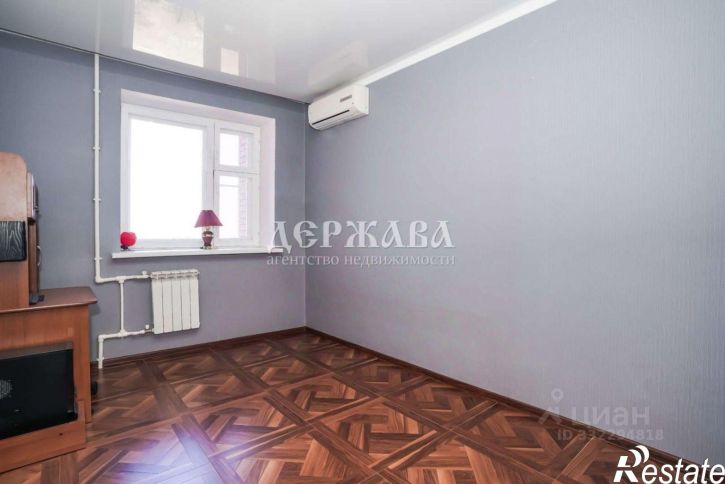 3-комн квартира Северный мкр, 8,  д. 8