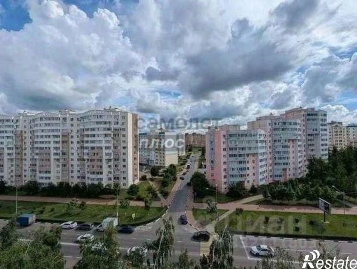 3-комн квартира Восточный мкр, 33,  д. 33