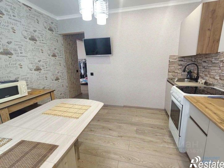 1-комн квартира мкр Макаренко, 11в,  д. 11в